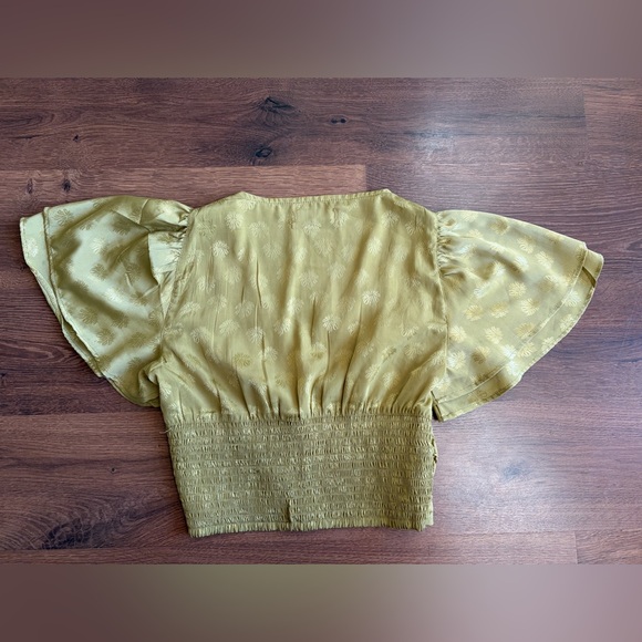 💚 Urban Outfitters Webster Jacquard Flutter Crop Top | Size S 💚 - Picture 3 of 9